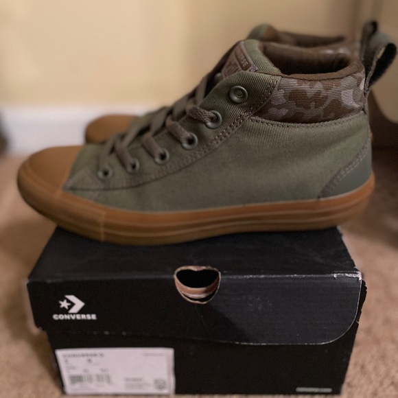 rubber camo converse